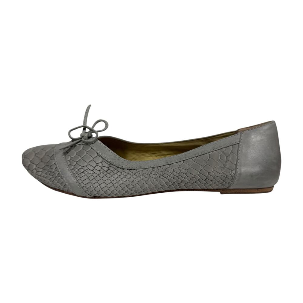 Latigo Boast Flats Womens 9M Gray Snake Embossed Leather Ballet Minimal‎ Casual